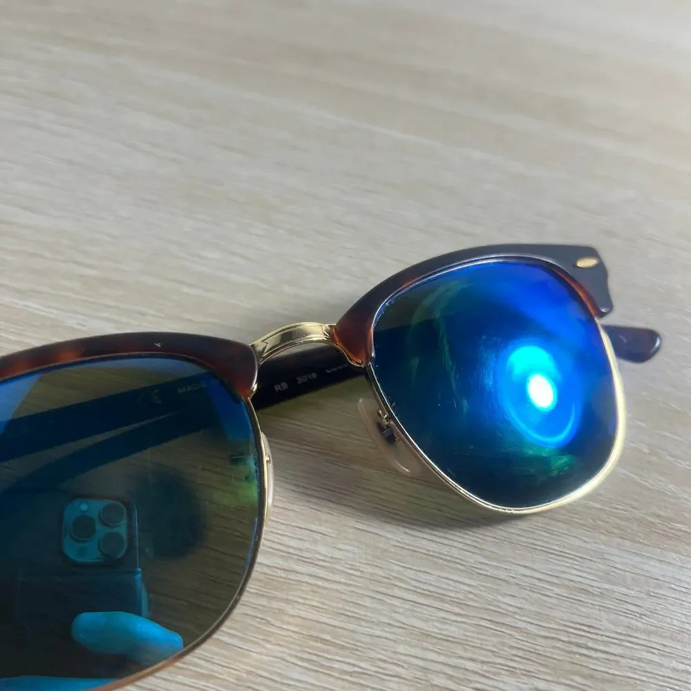 Ray-Ban RB3016 Clubmaster 1145/17 Sunglasses READ DESC 51-21-145 Brown